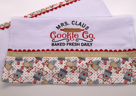 Pano de Prato Bordado - Mrs. Claus