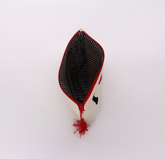Necessaire Bordada - Pet
