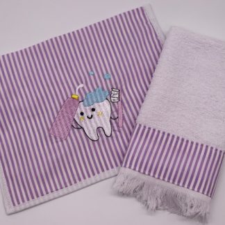 Kit Higiene Bordado Lilás e Branco