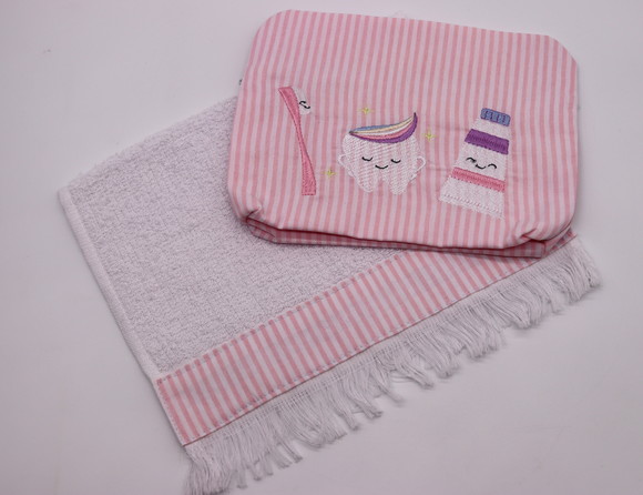 Kit Higiene Bordado Rosa e Branco