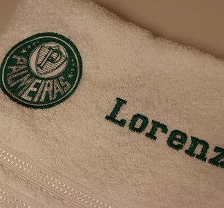Toalha de Banho Bordada - Time de Futebol