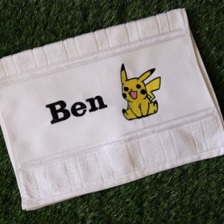 Toalha de Mão Bordada - Pikachu